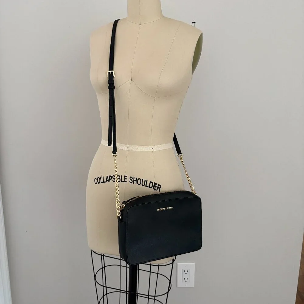 Michael Kors Jet Set Large Saffiano Leather East West Shoulder Crossbody Black